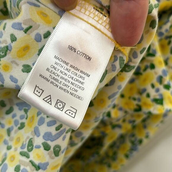 Foxcroft Size 16 Wrinkle Free 3/4 Sleeve floral blouse.  Like new - Picture 3 of 10